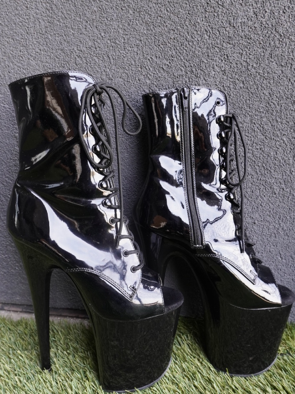 Flamingo 1021 Black Patent Platform Lace-Up Ankle Boots